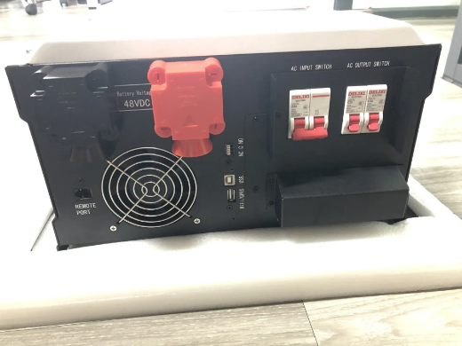 Picture of Growatt SPF 6000KT HVM Off Grid Inverter